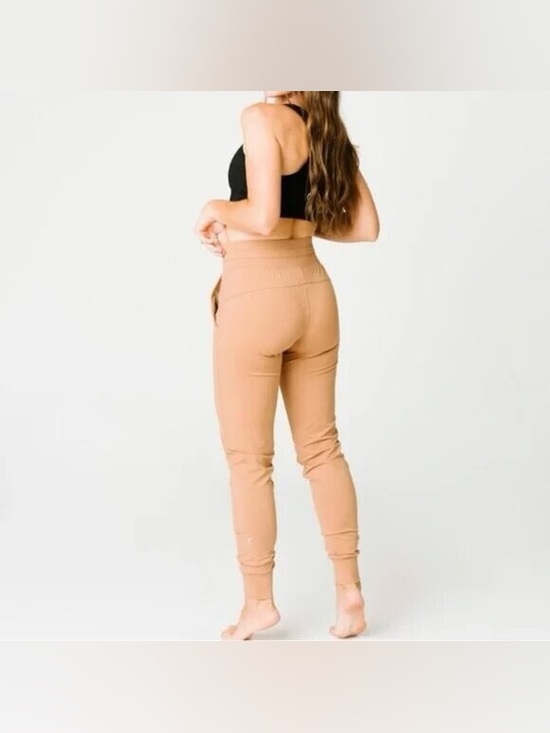 ZYIA Pants - ZYIA Active Ascend Peach Pocket Joggers High Waist Soft Stretch Knit Cabincore S
